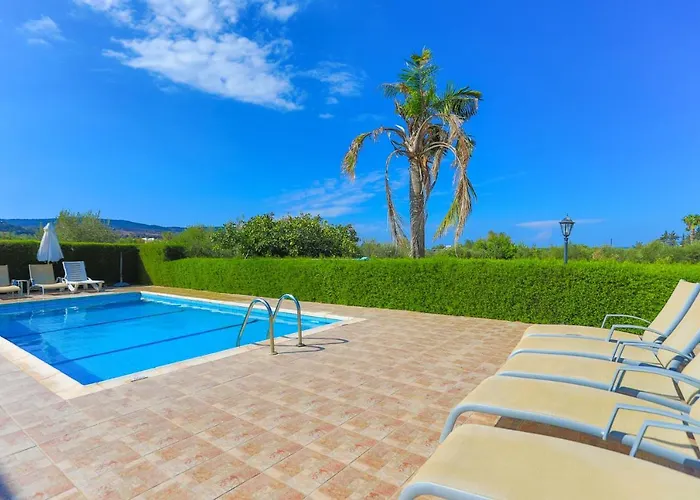 Vila Stavriella Lachi