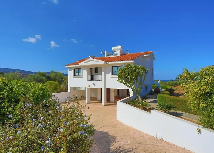 Vila Stavriella Lachi