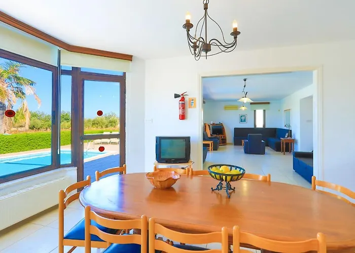 Stavriella Λατσί